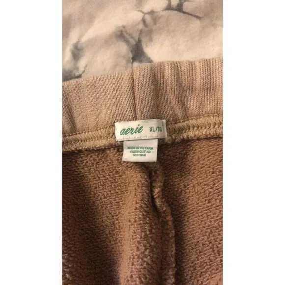 Aerie Sandy Fleece Crop Sweatpants - Picture 4 of 4